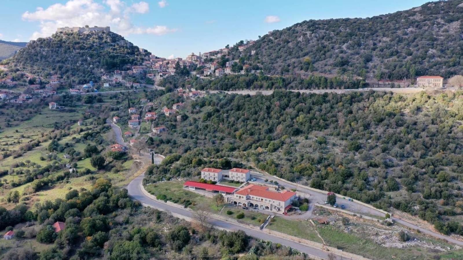 Hotel Pelasgos Karítaina Zewnętrze zdjęcie